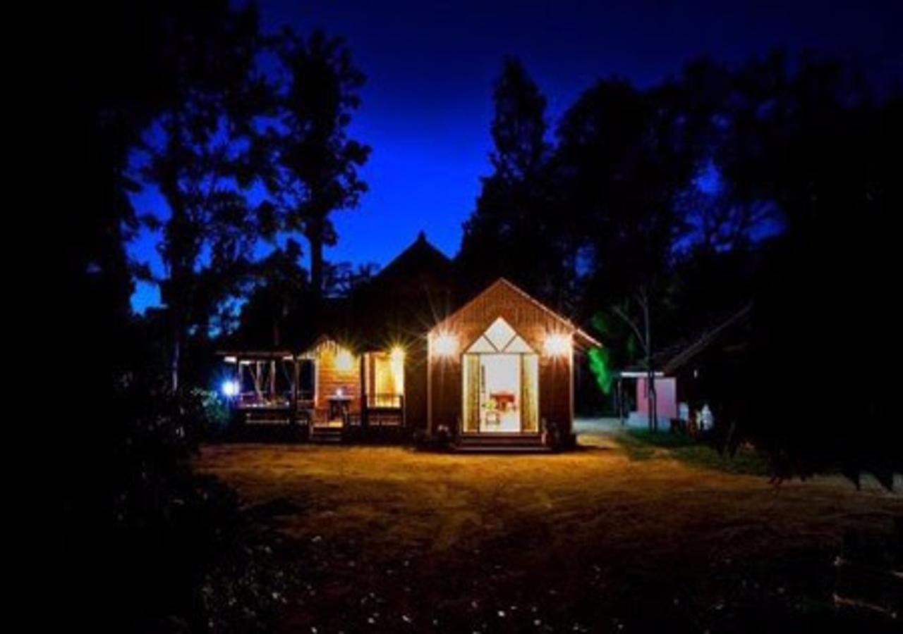 Wanders In Travel Company Madikeri Exterior foto